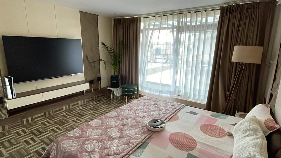Chobara707- A Royal Rooftop Escape in the Tricity Apartment in Chandigarh