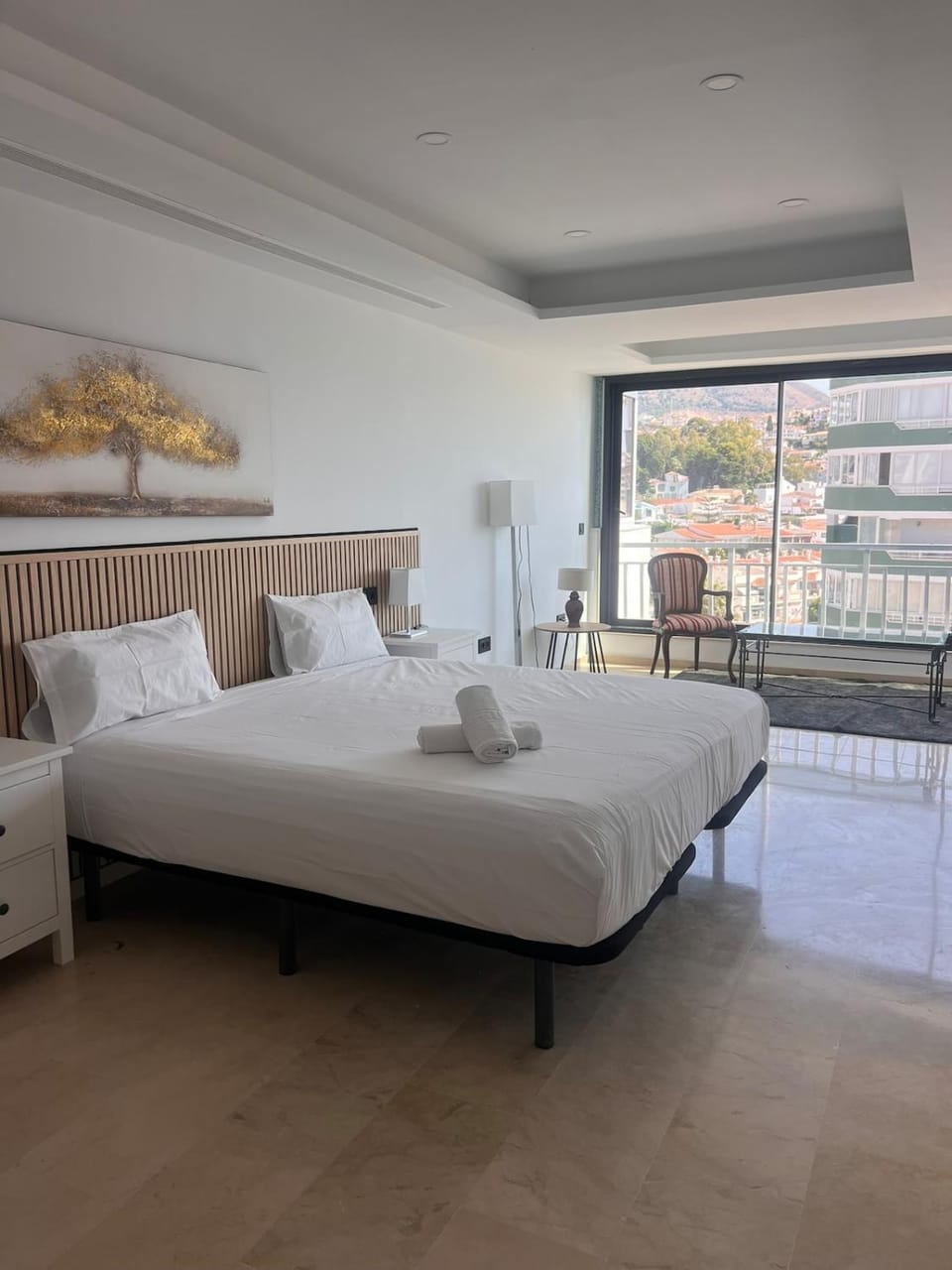 Luxury Beachfront Apartment Bright and Spacious by TuriVida Apartment in Fuengirola
