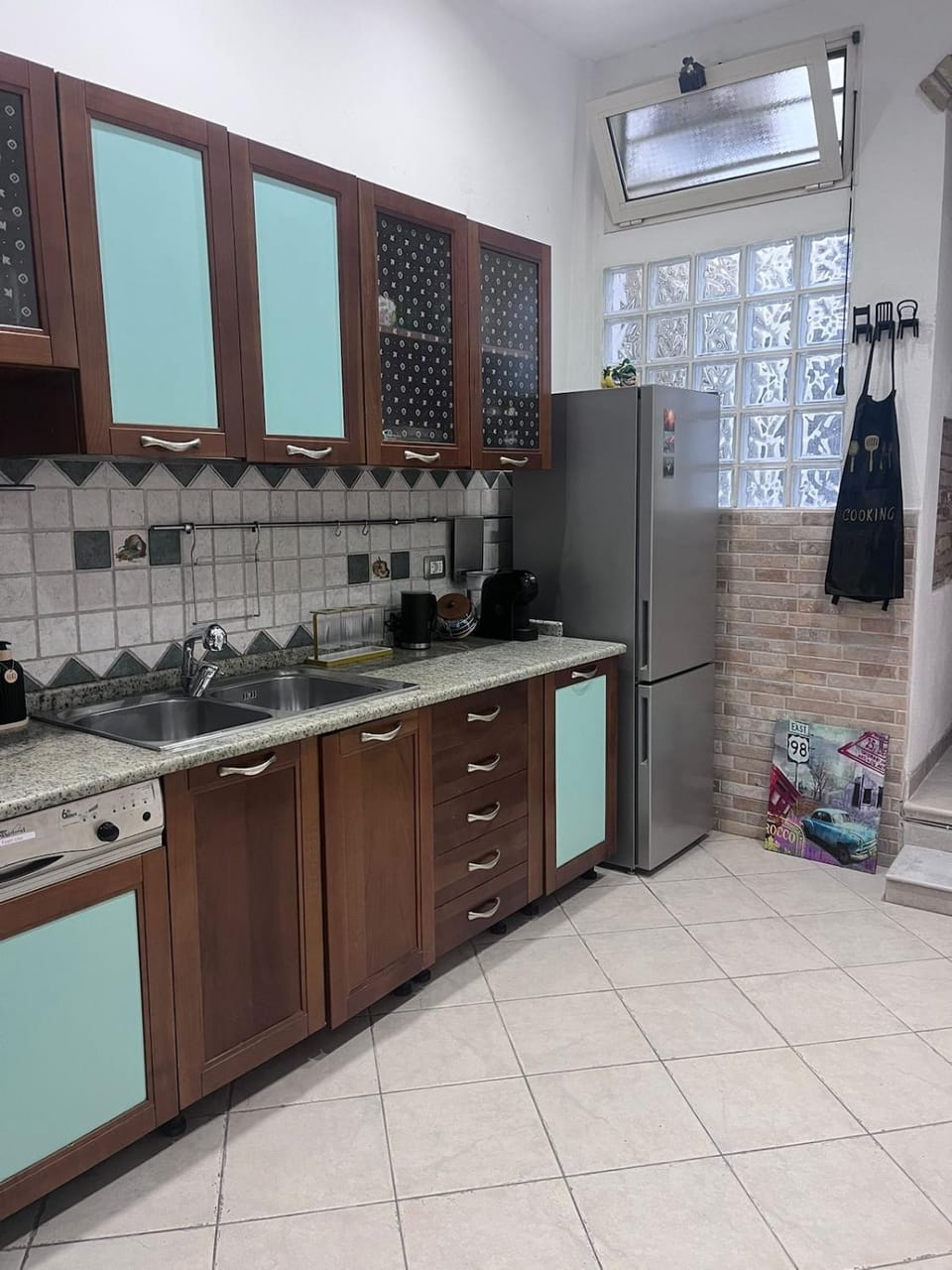 Kitchen or kitchenette, oven, stove