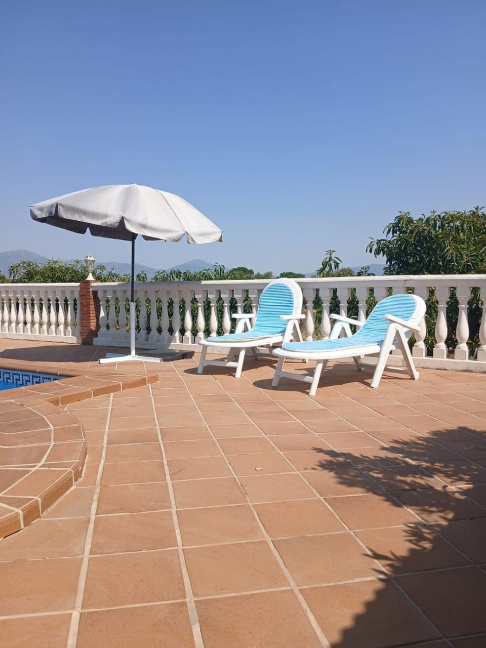 Off site, Day, Activities, Winter, Summer, View (from property/room), Other, Autumn, Pool view, Swimming pool, Seasons, Location, Sunrise, Sunset, Family, sunbed