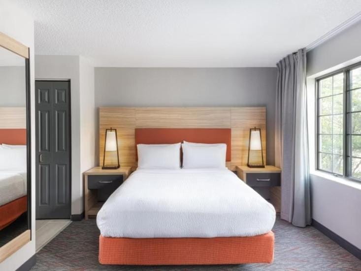 Candlewood Suites Eagan Airport South Mall of America Hotel in Eagan
