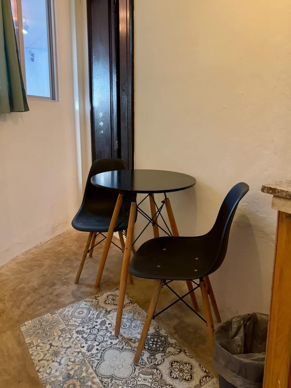 Seating area