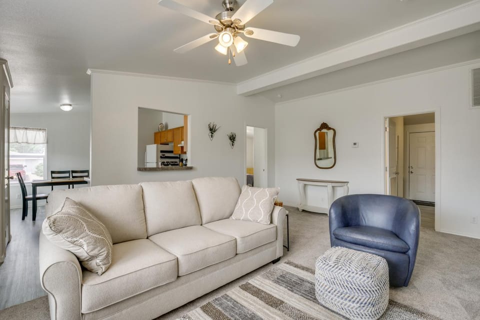 1 Mi to Main Street: Cozy Retreat in Portales Apartment in New Mexico