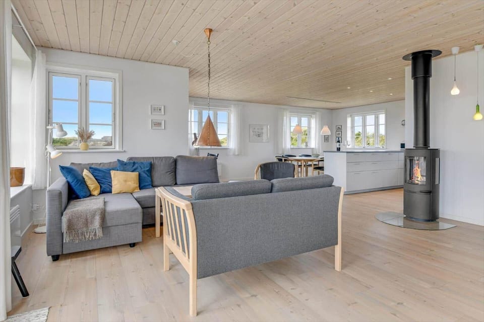 BV353-Blavand-Fyrvej-84-A House in Blåvand