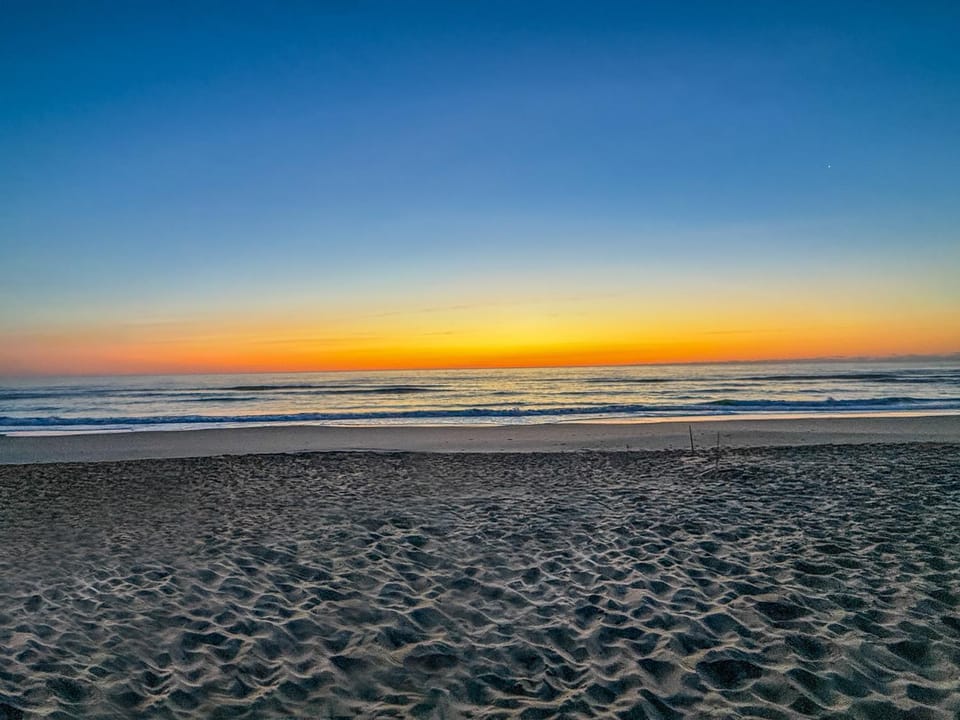 Dune View - KDH, The Banks Condos, Oceanside, 150 Yds to Beach, Pool, Pets OK, Flex Stays House in Kill Devil Hills