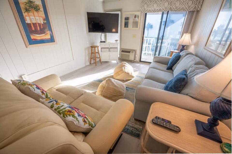 Amazing Place at the Beach III - Low Floor, Views House in South Carolina