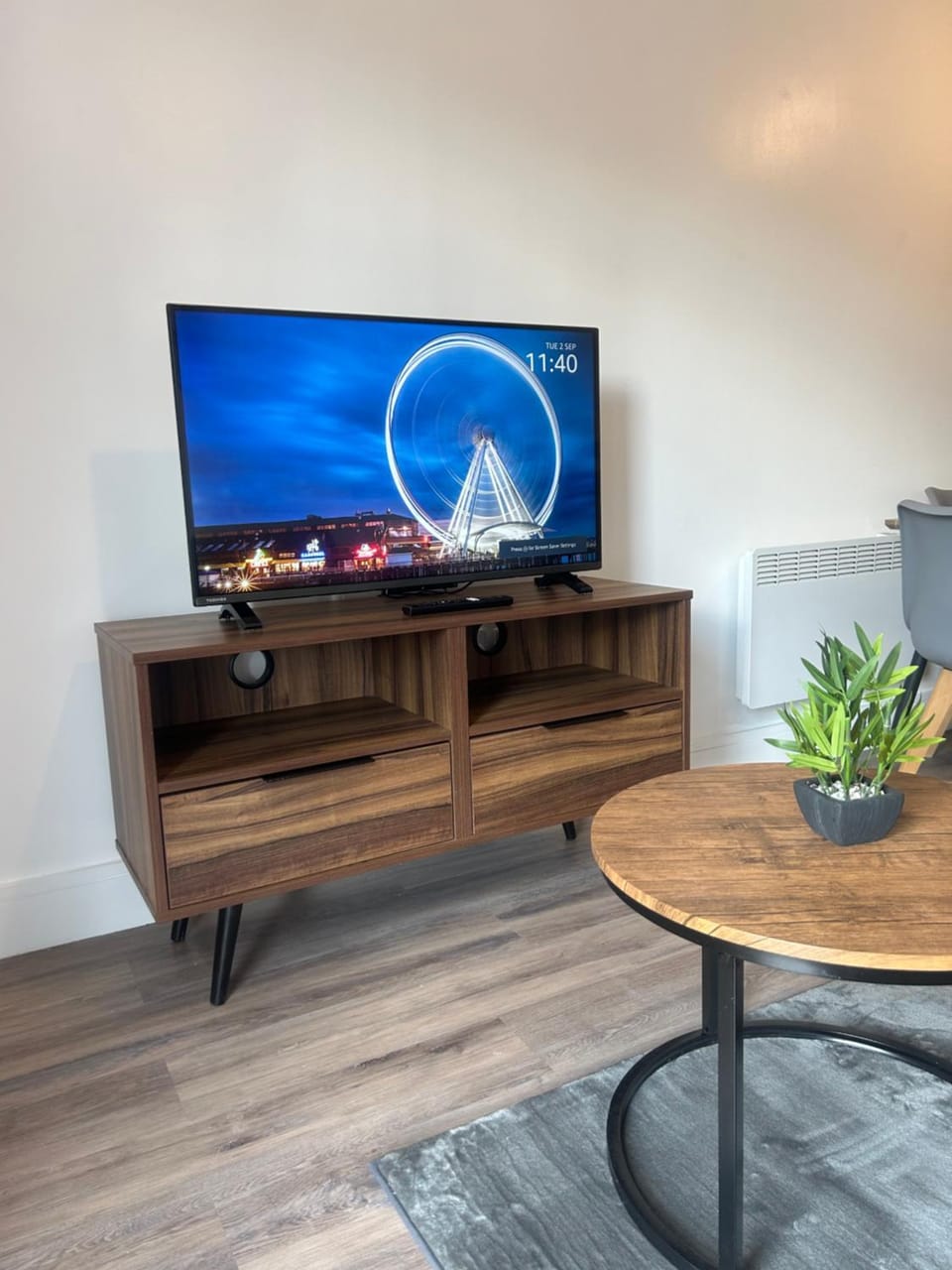 Communal lounge/ TV room, TV and multimedia