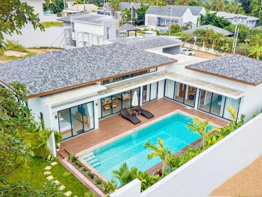 Pool view