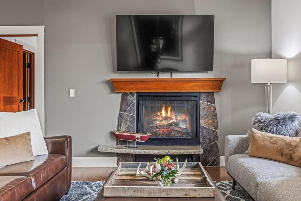 TV and multimedia, fireplace