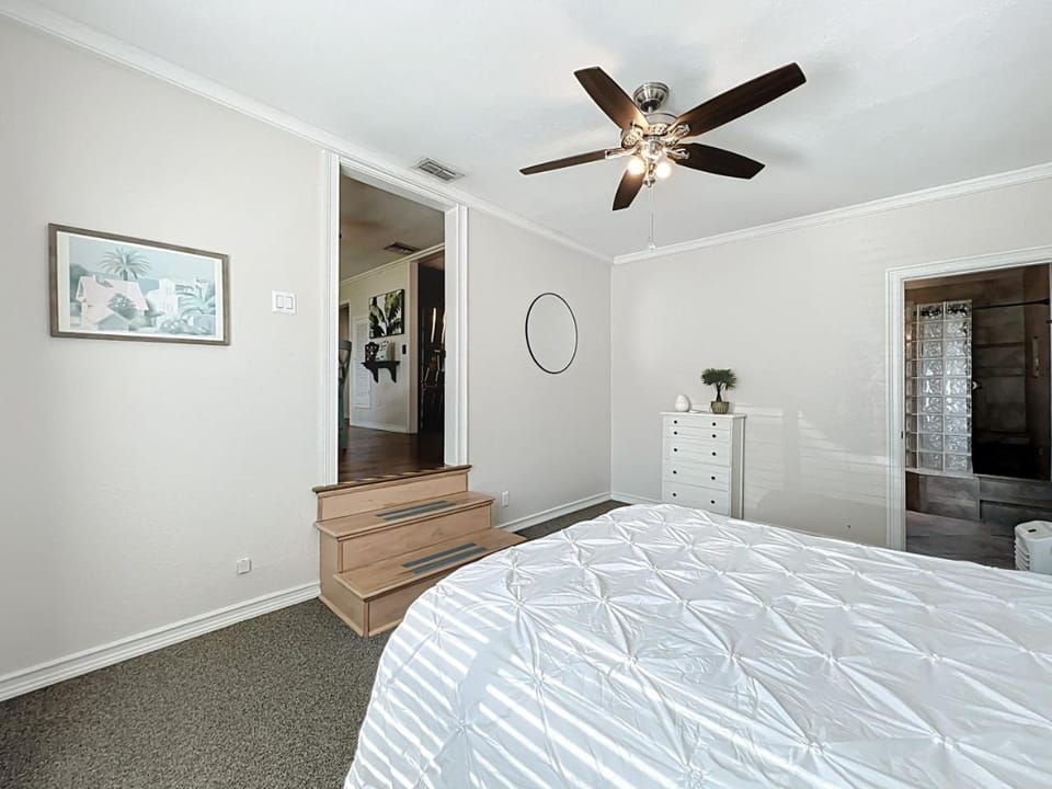 The Parkside Retreat at 78th Street House in Pinellas Park
