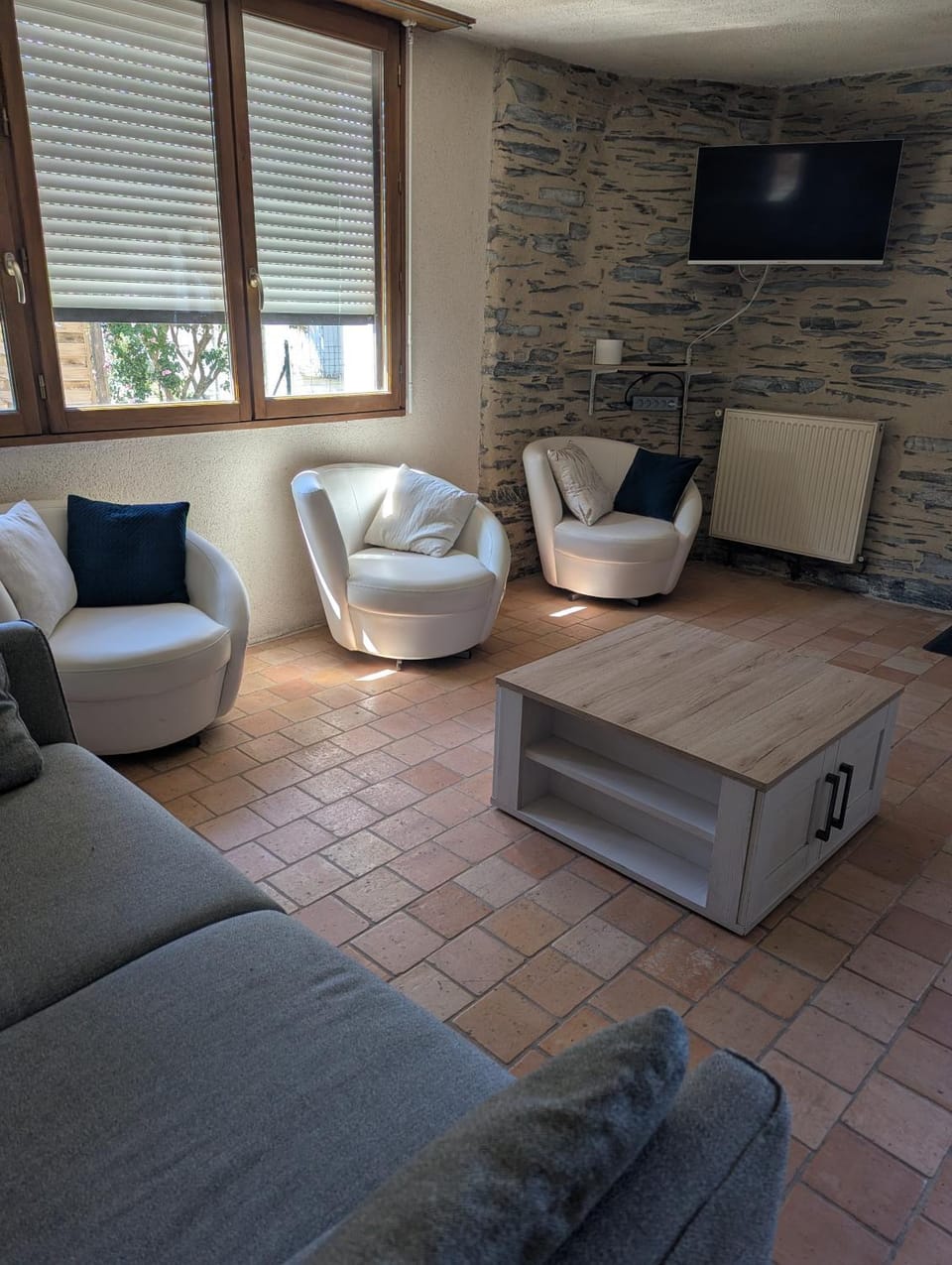 TV and multimedia, Living room, Seating area