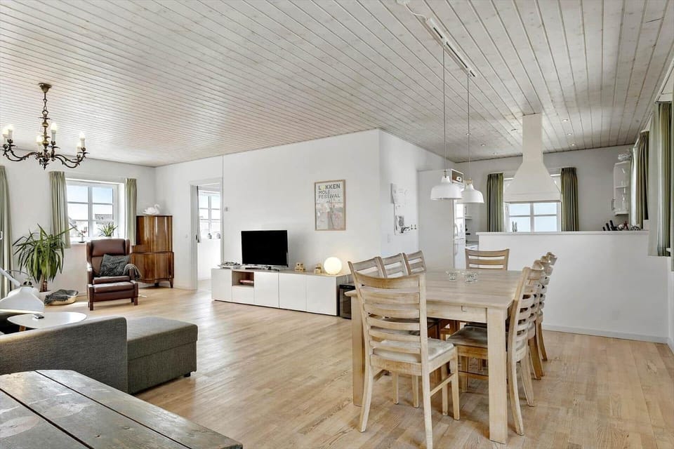 LK1563-Lokken-Lokkegade-14-1-th House in Løkken