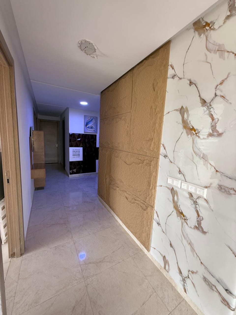 Appartement haut standing tv Netflix Apartment in Morocco