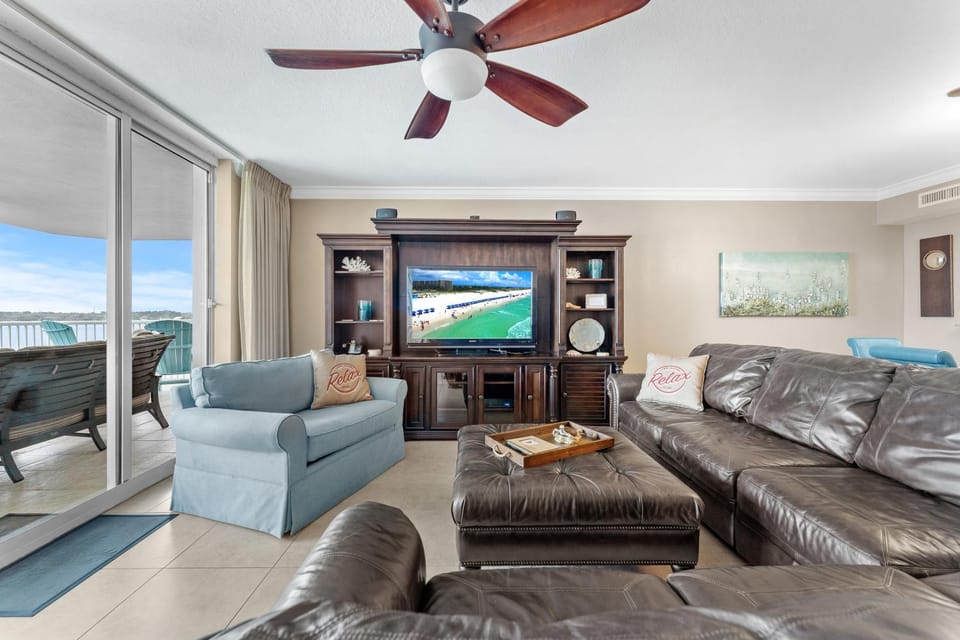 Destin West Osprey 604 - Bay & Lazy River Views! Apartment in Okaloosa Island