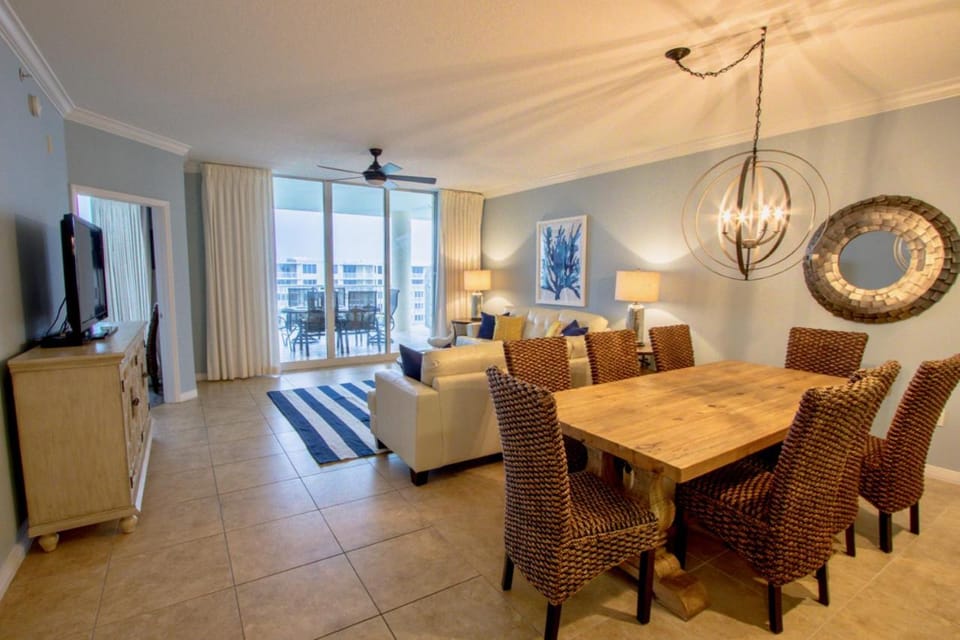 Destin West Osprey PH04 - Penthouse Luxury - Rooftop Terrace - Private Hot Tub & Grill Apartment in Okaloosa Island