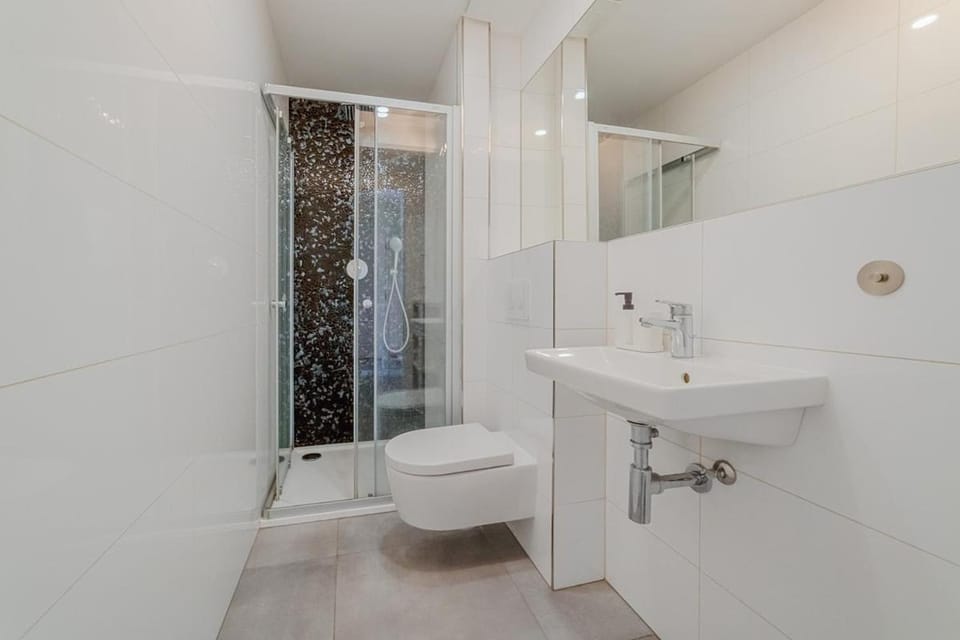 Stylish Studio with Balcony at the National Museum Apartment in Prague