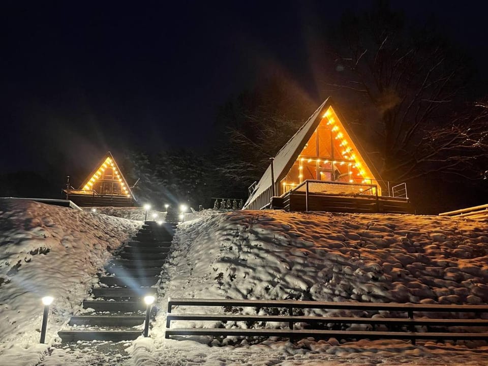 Lav inn Polyana Затишок Chalet in Lviv Oblast