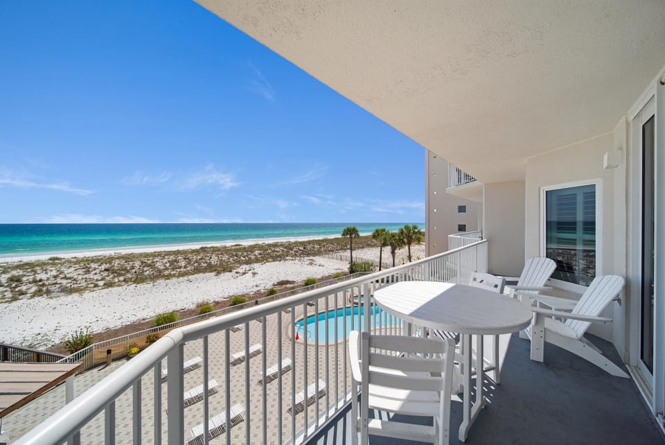 Summerwind West 201 - Unobstructed Gulf Views - Navarre Beach Luxury - Free Beach Svc Apartment in Pensacola Beach