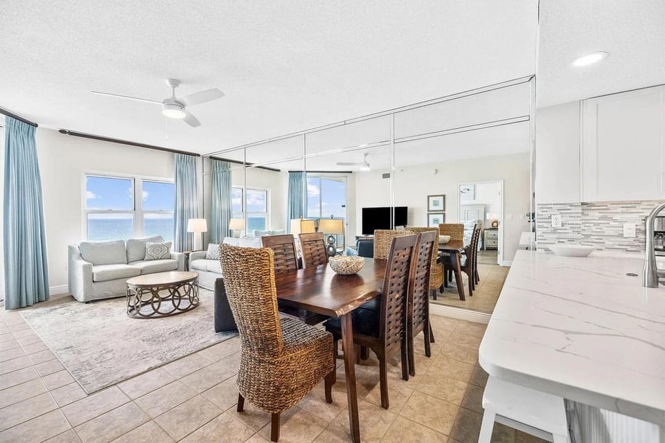 Waters Edge 504 - Direct Ocean Views - Free Beach Service Apartment in Okaloosa Island