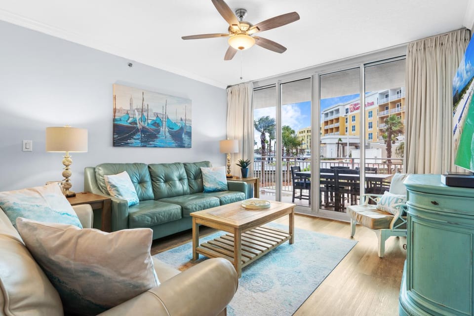 Waterscape A117 - Beachy-Chic Condo - Free Beach Service Apartment in Okaloosa Island