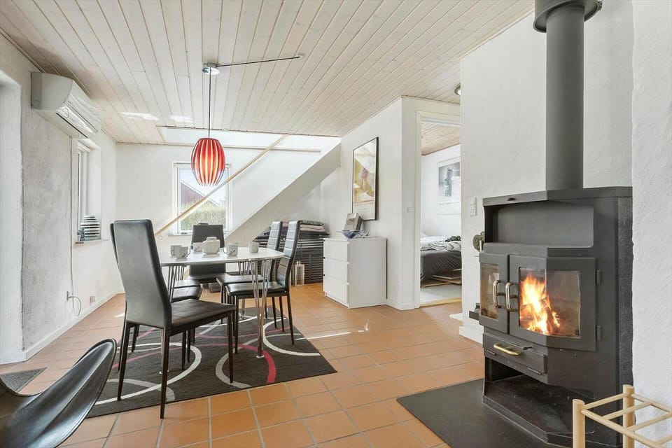 8004-Knebel-Vestre-Strandvej-19-A House in Central Denmark Region