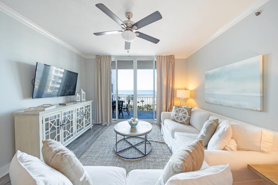 Waterscape A506 - Beach Service - Amazing View! Apartment in Okaloosa Island