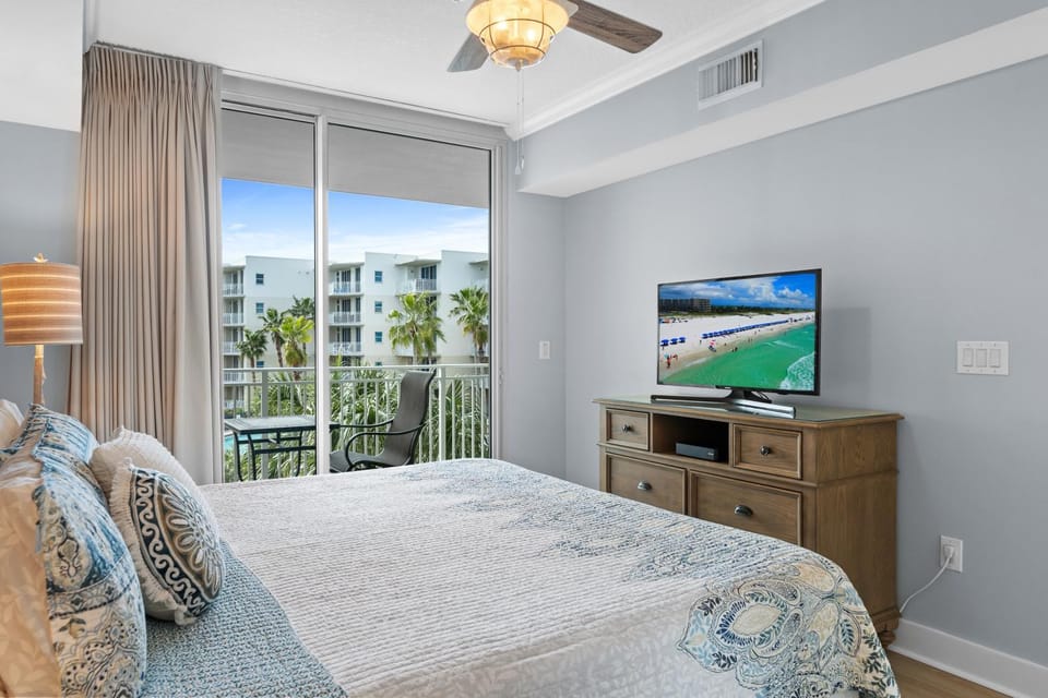 Waterscape A420 - Beachy-Chic - Ocean View - Free Beach Service Apartment in Okaloosa Island