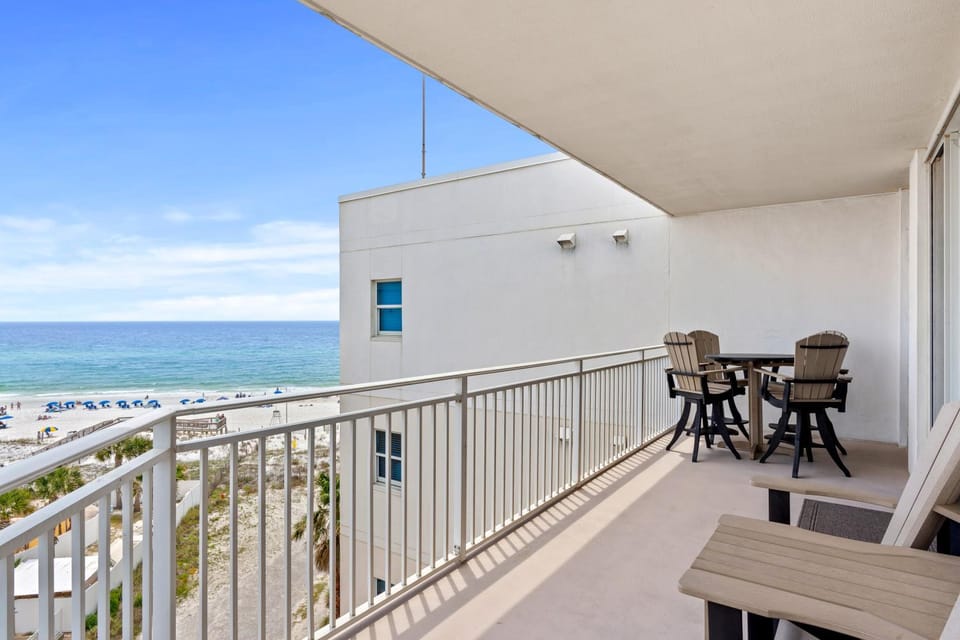 Waterscape A607 - Lazy River - Gulf Views - Free Beach Service Apartment in Okaloosa Island