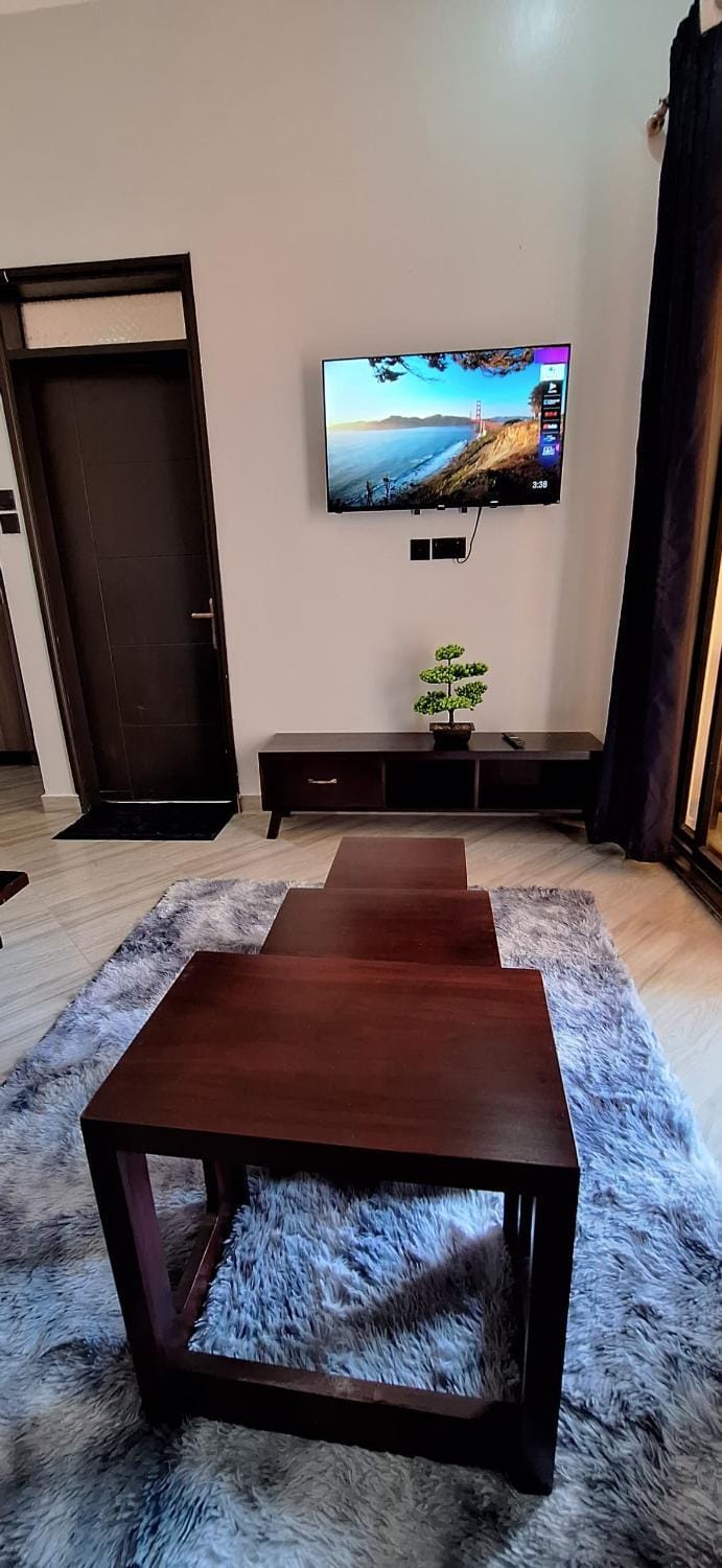 TV and multimedia, Seating area