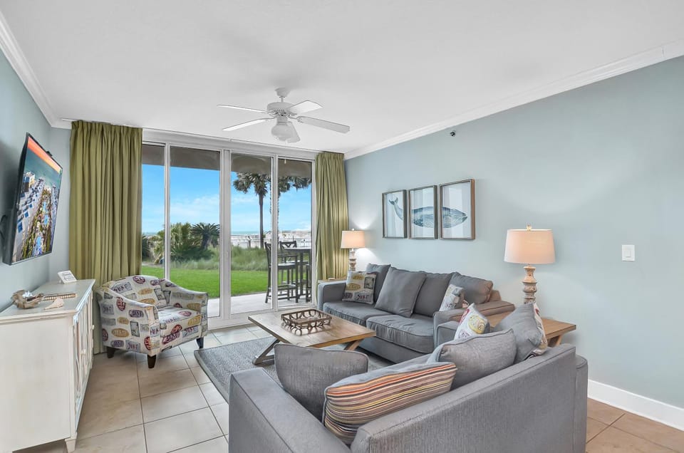 Waterscape B103 - Ground Floor - Gulf Views - Free Beach Service Apartment in Okaloosa Island