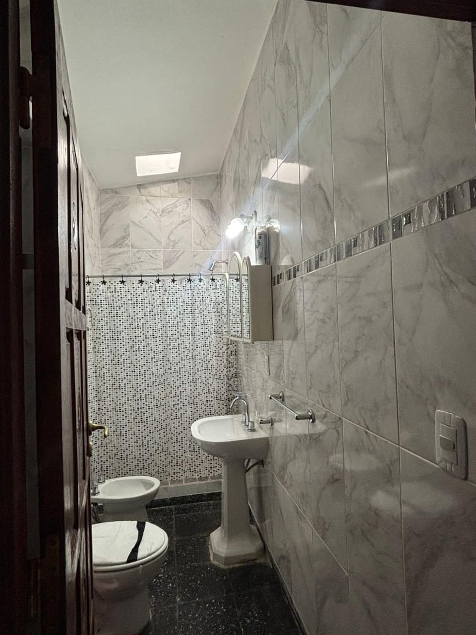 Shower, Toilet, Bathroom, bidet