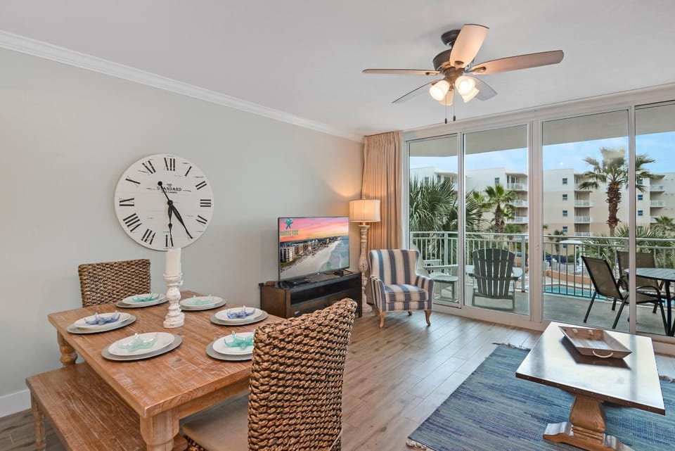 Waterscape B422 - Ocean and Pool Views - Free Beach Service Apartment in Okaloosa Island