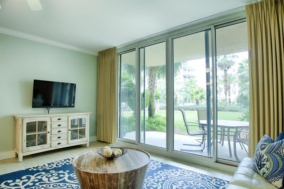 Waterscape B228 - Ground Floor - Walk Right Out to the Pool! - Free Beach Service Apartment in Okaloosa Island