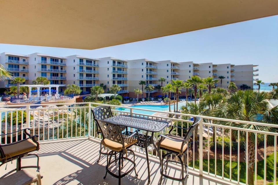 Waterscape B312 - Beach&Pool Views - Free Beach Service Apartment in Okaloosa Island