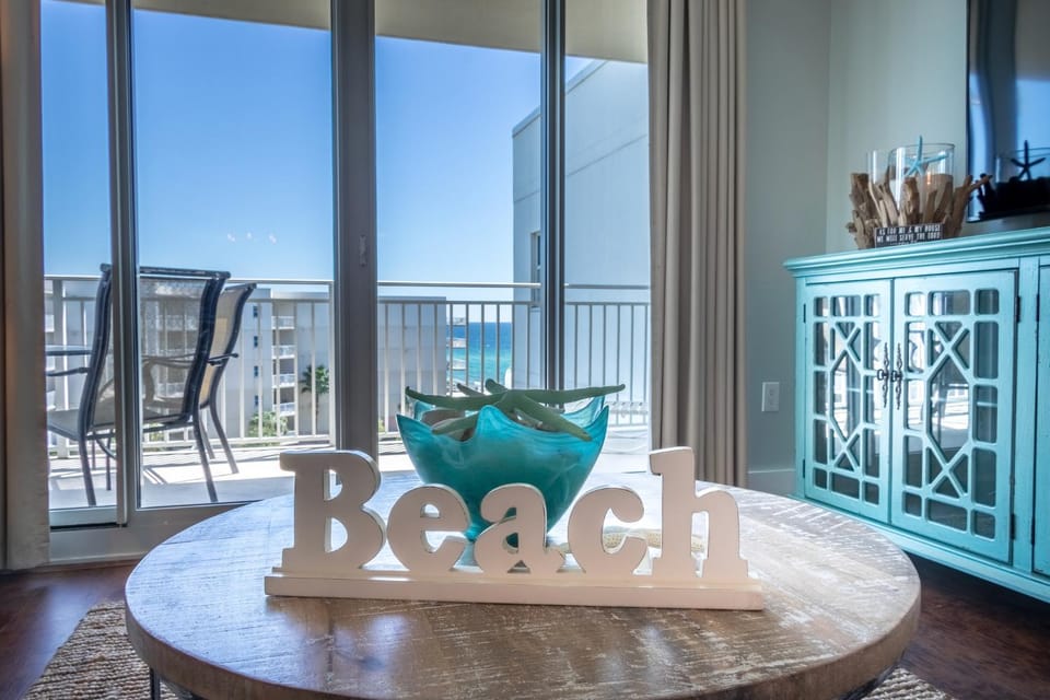 Waterscape B612 - Beach & Lazy River Views - Free Beach Service! Apartment in Okaloosa Island
