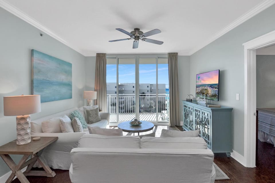 Waterscape B612 - Beach & Lazy River Views - Free Beach Service! Apartment in Okaloosa Island