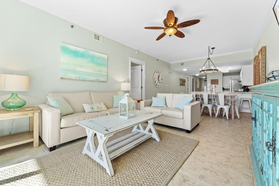 Waterscape C202 - Ground Floor - Handicap Accessible - Walk Right Out to the Pool!! Apartment in Okaloosa Island