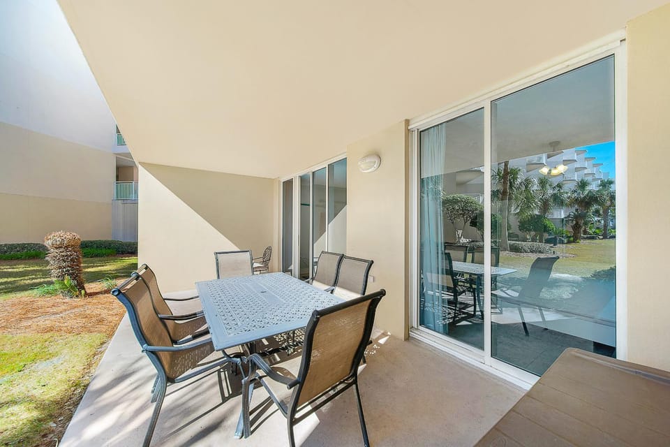 Waterscape C205 - Ground Level Walk Out to Water Oasis - Free Beach Service Apartment in Okaloosa Island
