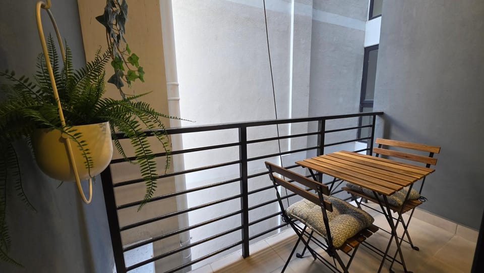 Balcony/Terrace, Dining area