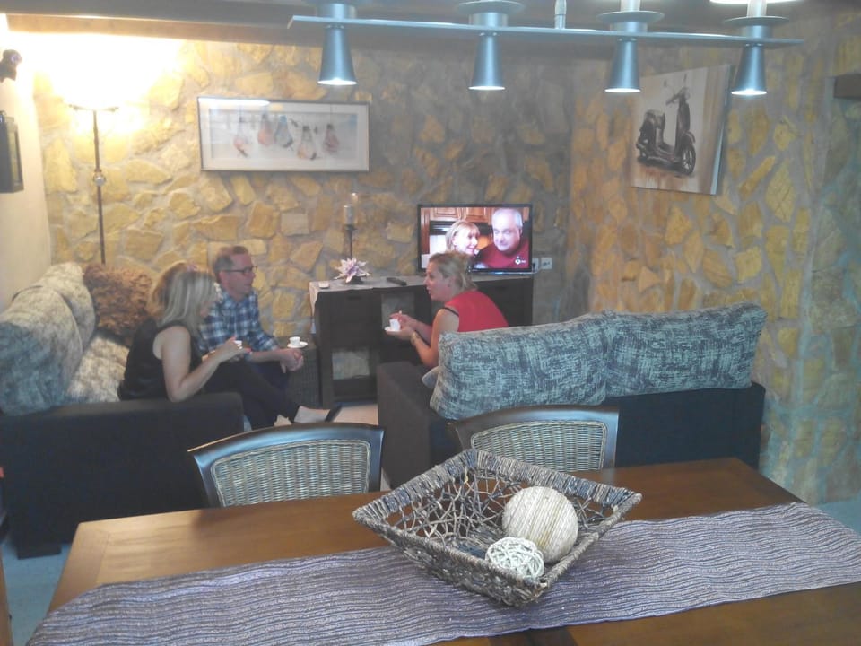 Living room, group of guests