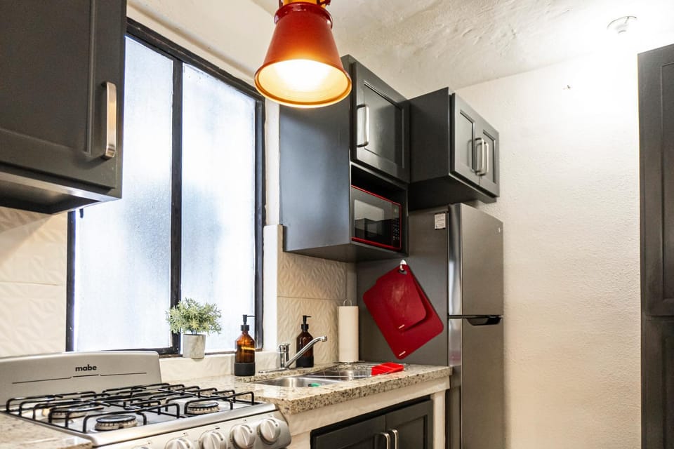 Kitchen or kitchenette