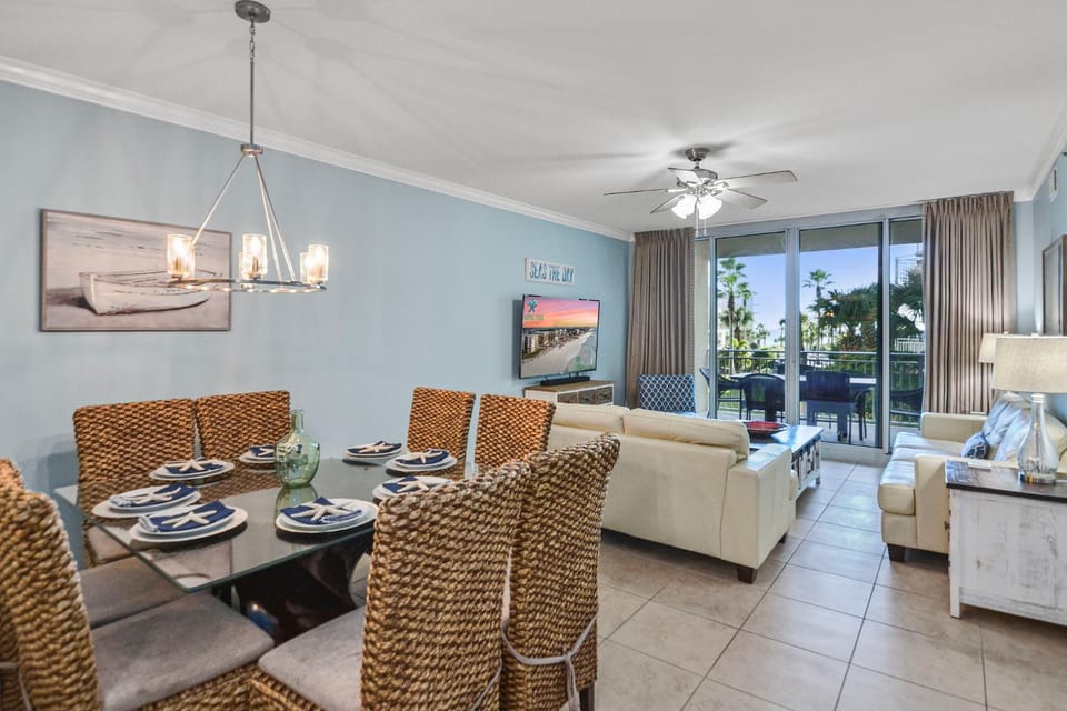 Waterscape C306 - Overlooks Pool and Splash Pad - Free Beach Service Apartment in Okaloosa Island