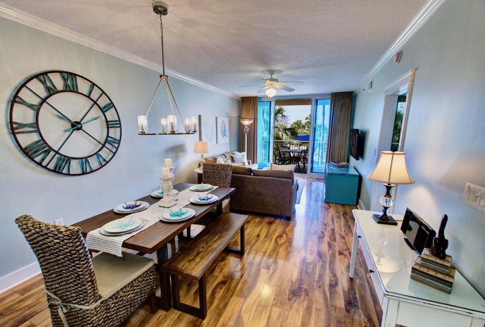 Waterscape C303 - Free Beach Service - Great View of the Resort! Apartment in Okaloosa Island