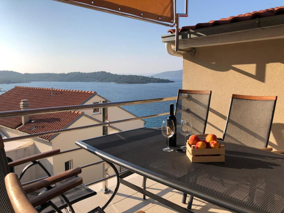 Apartments Mare Apartment in Dubrovnik-Neretva County