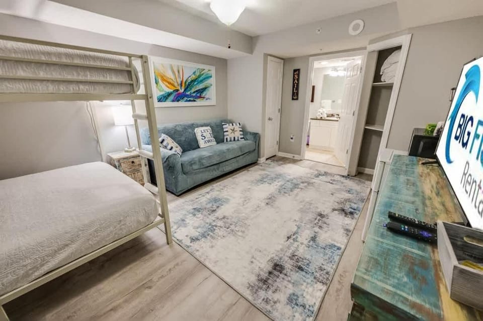 Newly Added, Barefoot Yacht Club, Saltwater Pools! House in North Myrtle Beach