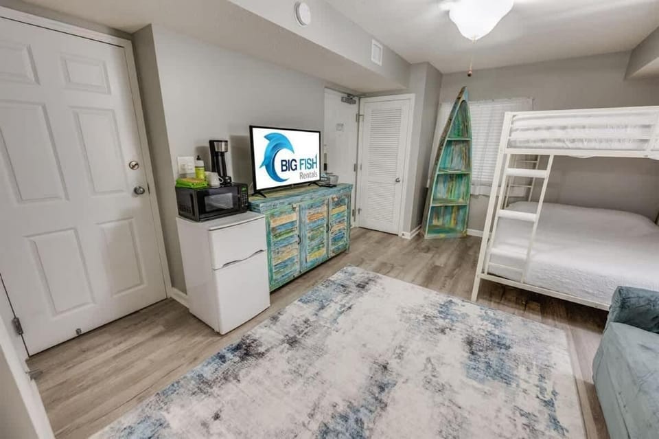 Newly Added, Barefoot Yacht Club, Saltwater Pools! House in North Myrtle Beach