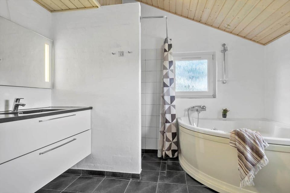 8840-Glesborg-Strandskadevej-12-a House in Central Denmark Region