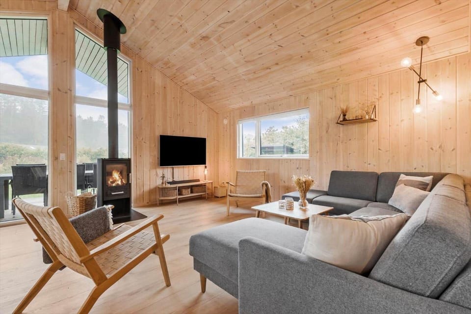 8846-Glesborg-Skovsoen-76 House in Central Denmark Region