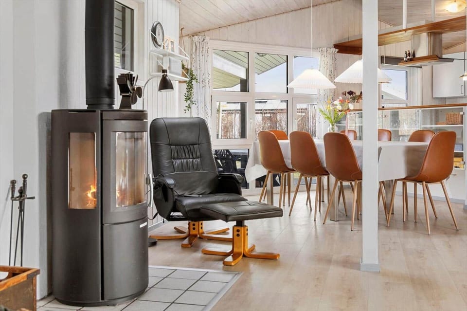 8842-Glesborg-Marie-Nielsens-Vej-5 House in Central Denmark Region