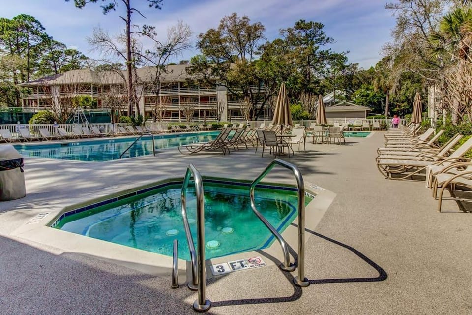 Fiddlers Cove 15K Villa in Hilton Head Island
